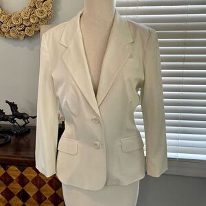 Elizabeth and James Ecru Blazer